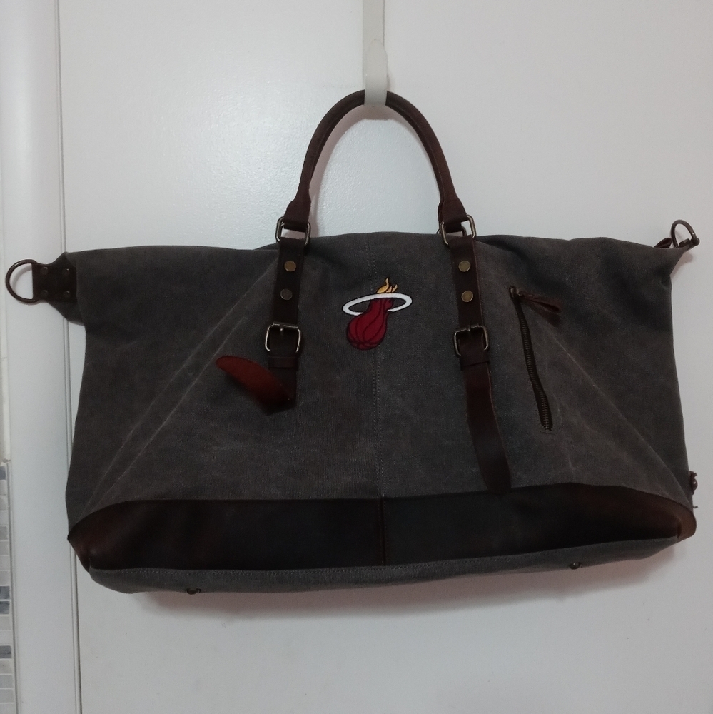 Hudson Cole New York X Large Brown Canvas Travel Duffle w Leather straps